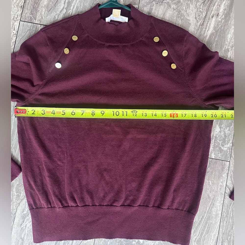 MICHAEL Michael Kors

Easy Raglan Snap Shakr Sweater M - Picture 7 of 7